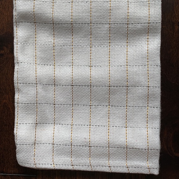 NWT Silver and Gold Check Pattern Kitchen Towel - Picture 9 of 13